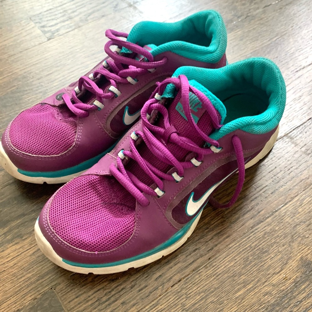👟Nike Tennis Shoes👟